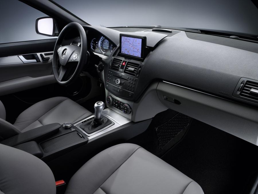  Mercedes-Benz C-Class 2007 года  (фото 200 из 413)